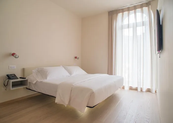 فندق مبيت وإفطار Design فيرونا