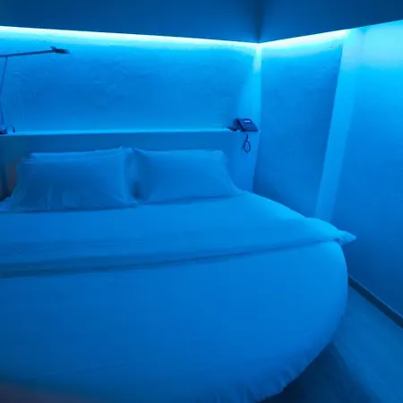 Bed & Breakfast Design 2*