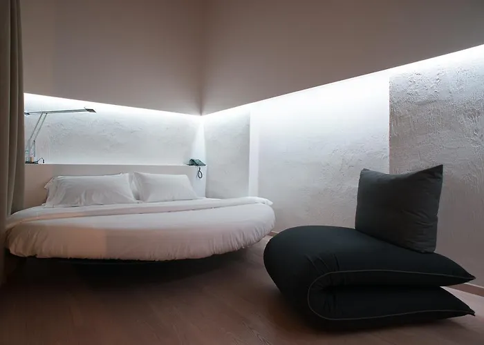 Design Bed & Breakfast