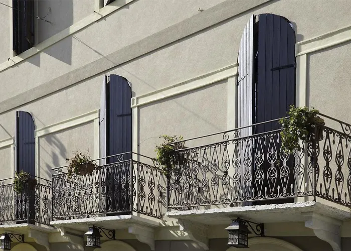 Design Bed & Breakfast