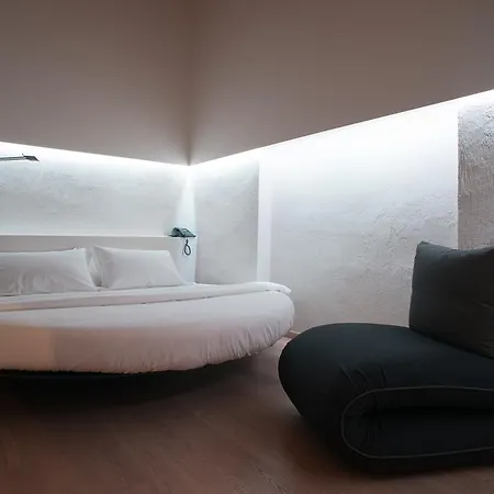 Design Bed & Breakfast